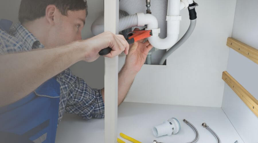 Professional Tankless Water Heater Installation in Edison, NE